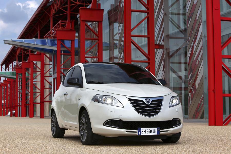  Lancia Ypsilon 2011 года  (фото 44 из 96)
